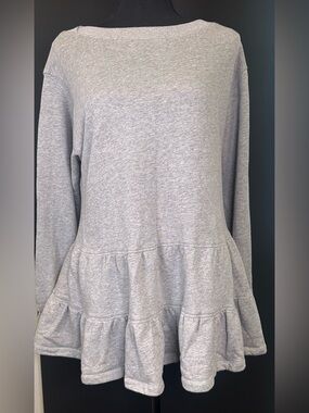 #122- easel Light Gray Ruffle-Hem Long Sleeve Tunic